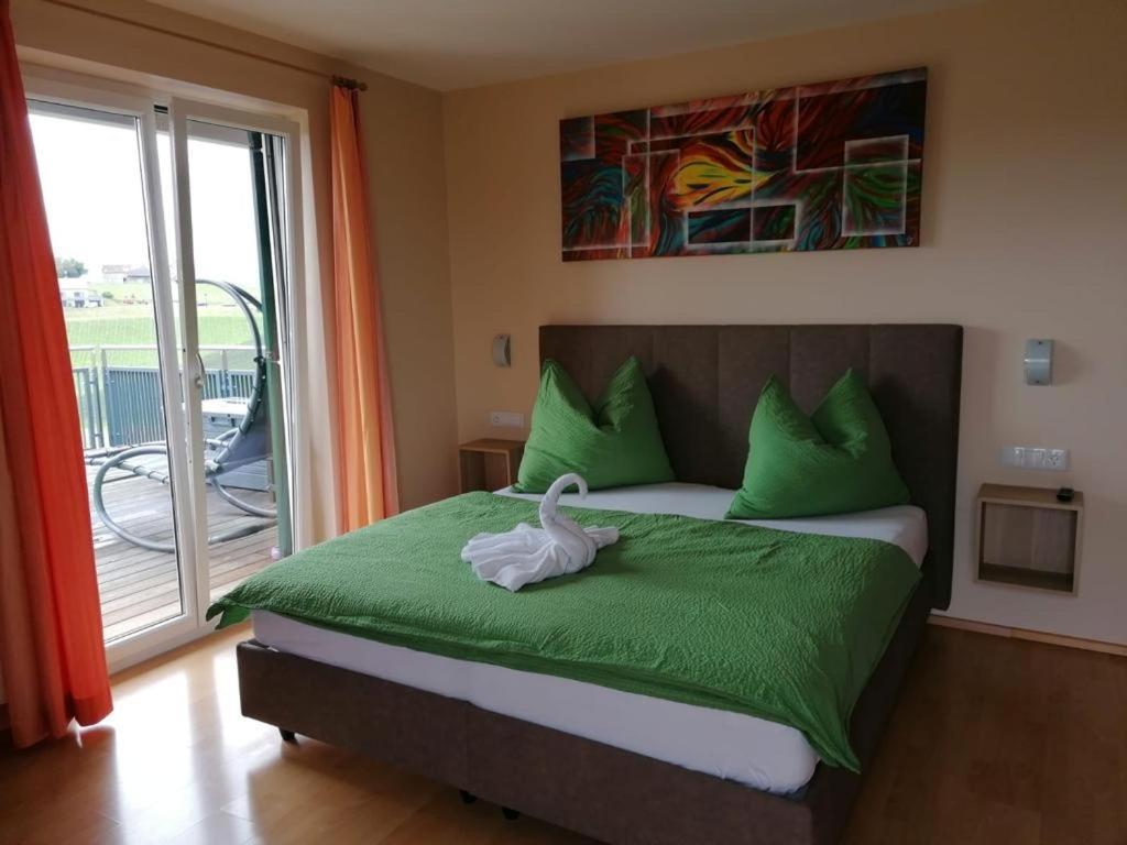 Zweytick Gaestezimmer Weingut Ratsch an der Weinstraße Exterior foto